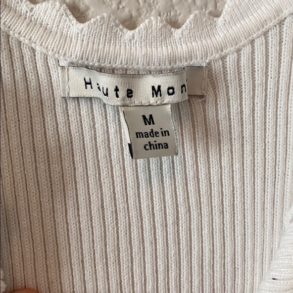 White Tank - Picture 2 of 2